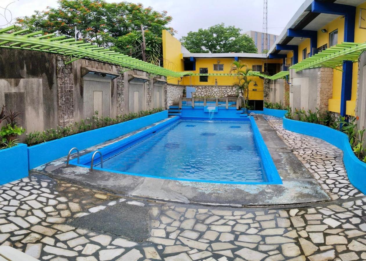 2 Hotel Saleh Angeles Ngoại thất bức ảnh