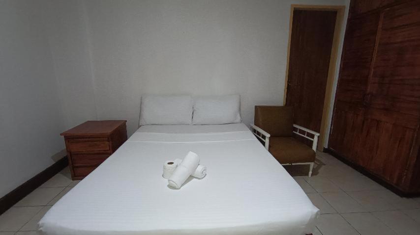 2 Hotel Saleh Angeles Ngoại thất bức ảnh