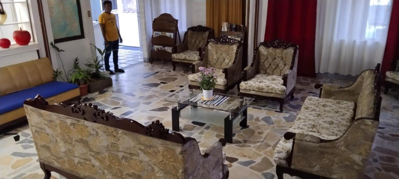 2 Hotel Saleh Angeles Ngoại thất bức ảnh