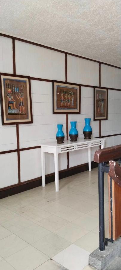 2 Hotel Saleh Angeles Ngoại thất bức ảnh