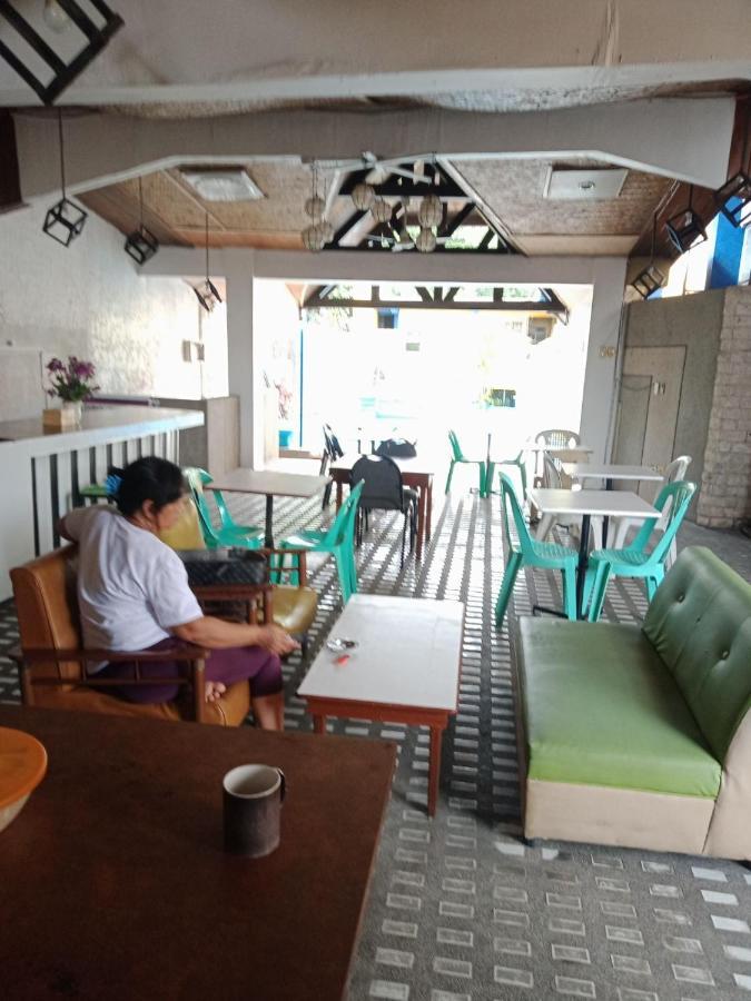 2 Hotel Saleh Angeles Ngoại thất bức ảnh